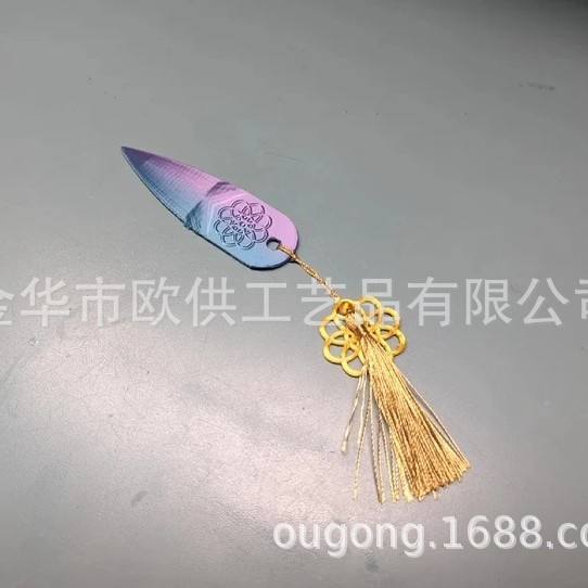 Monster kpop Style  Prop Set R - огляд і ціна Cosplay Prop Display